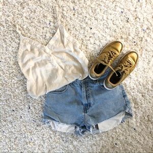 Aritzia // Cream Silk Cami // XS